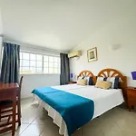 Ponta Grande מלון דירות
