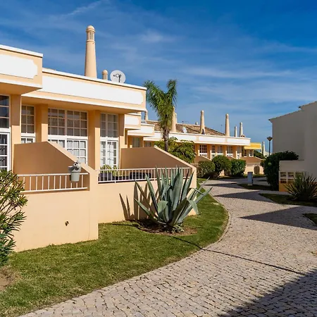 Aparthotel Ponta Grande