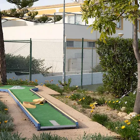 Ponta Grande Aparthotel