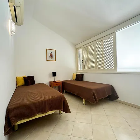 Rezort Ponta Grande 5*