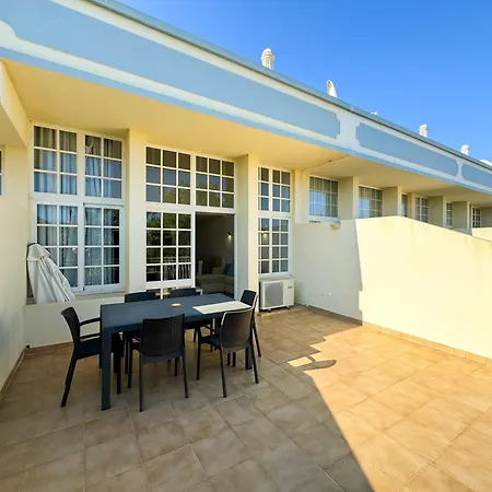 Aparthotel Ponta Grande