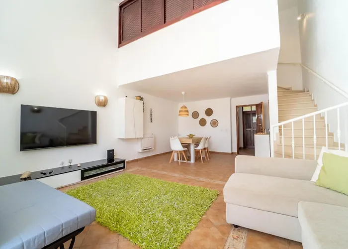 Ponta Grande Aparthotel 5*
