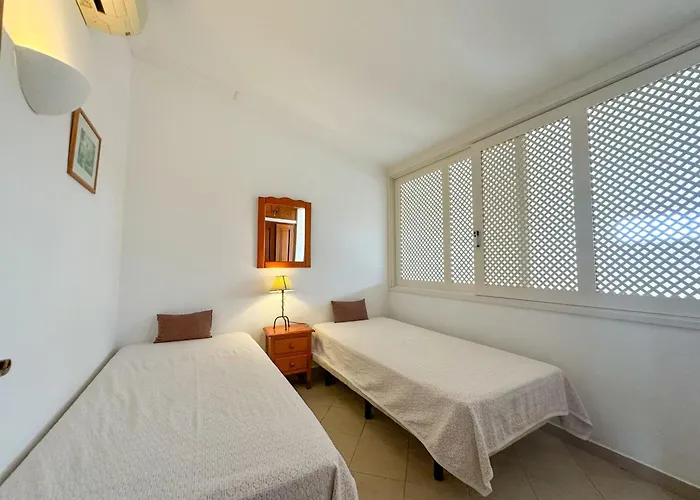 Aparthotel Ponta Grande 5*