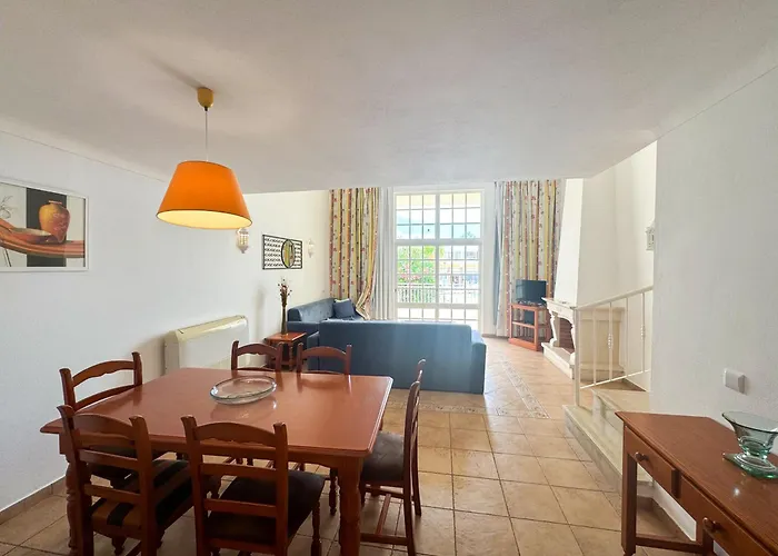 Aparthotel Ponta Grande 5*