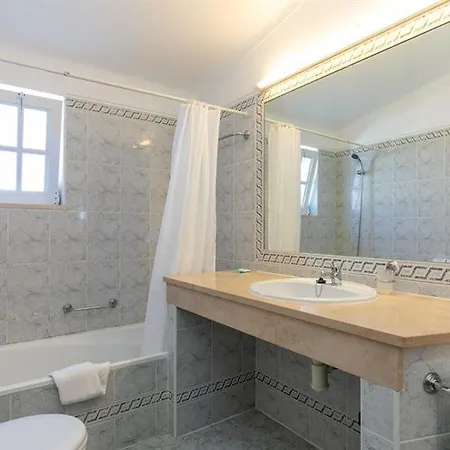 Ponta Grande Apart Otel 5*