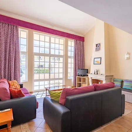 Ponta Grande Apart Otel 5*